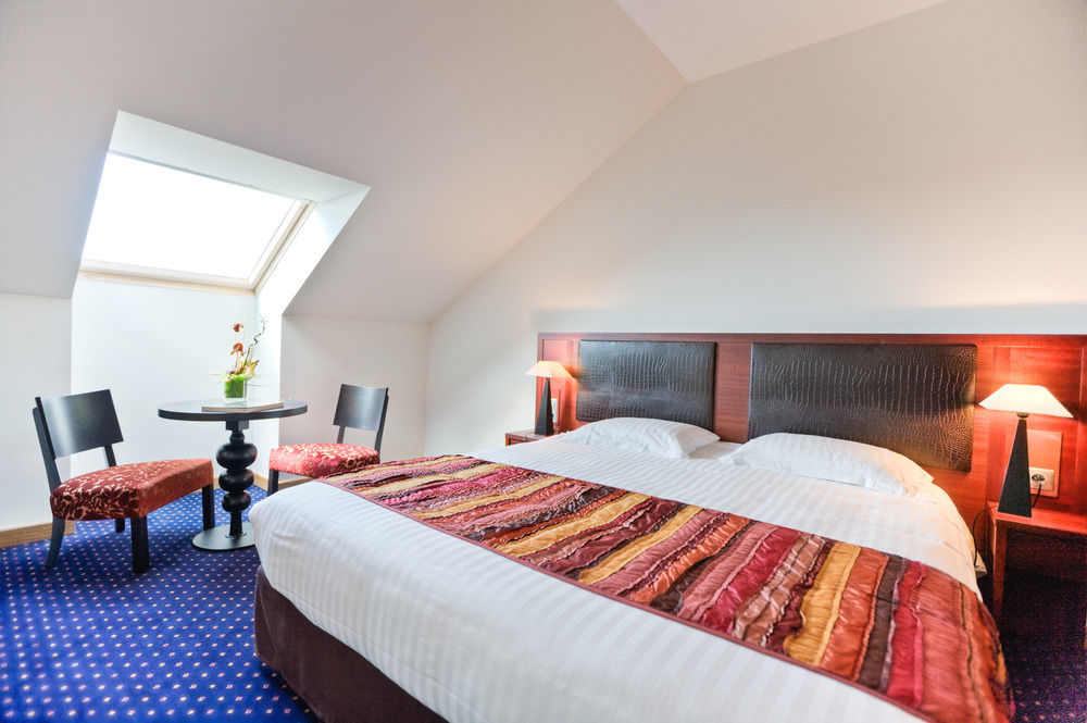 Le Mauritia Hotel Et Spa Pornic Szoba fotó
